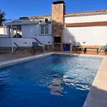 Chalet Casa Xavet, Piscina Privada Aire Acondicionado Free L' Escala